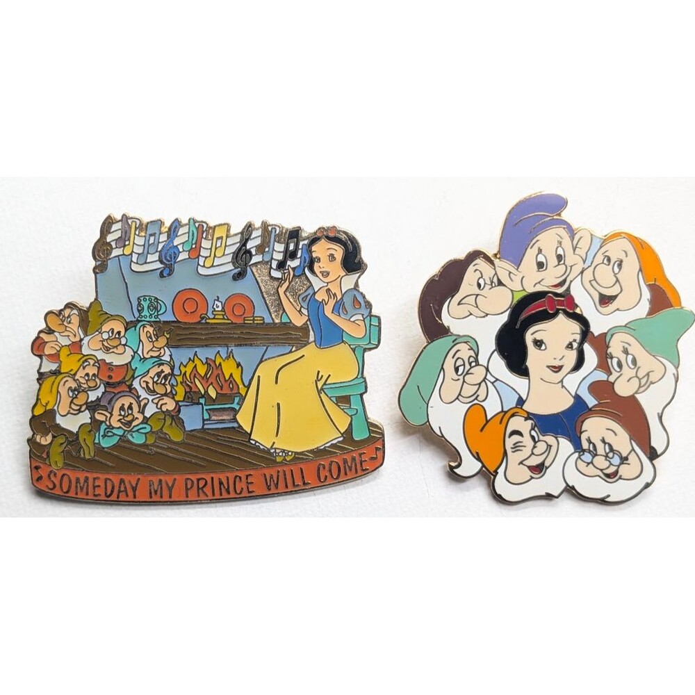 Disney Snow White Pin Lot 2 Seven Dwarfs Magical Musical Moments 2002 WDW 2000